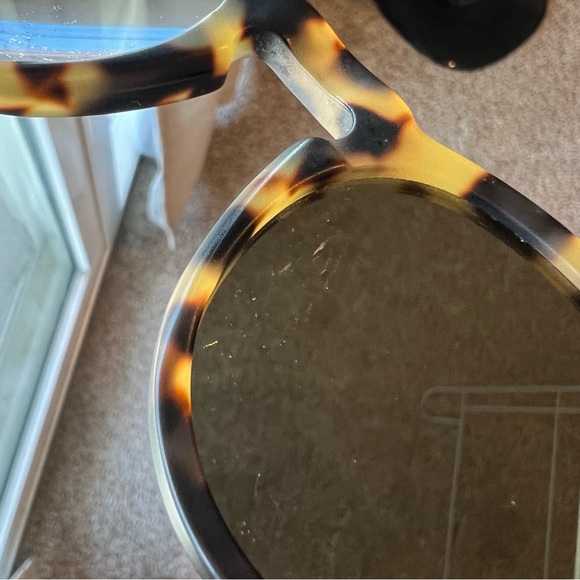 Illesteva Leonard Sunglasses - Picture 10 of 10